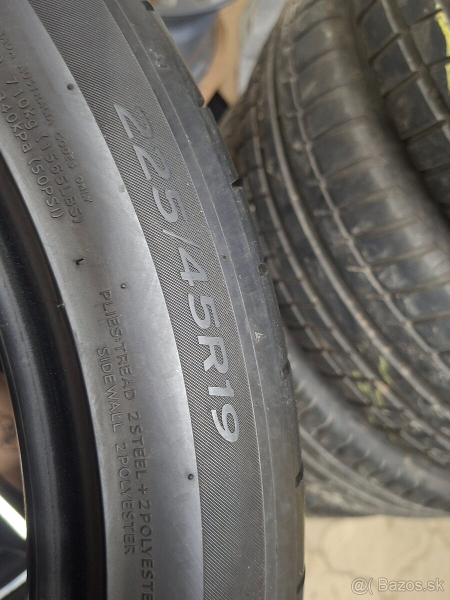 225/45R19 letné hankook 4ks - 7