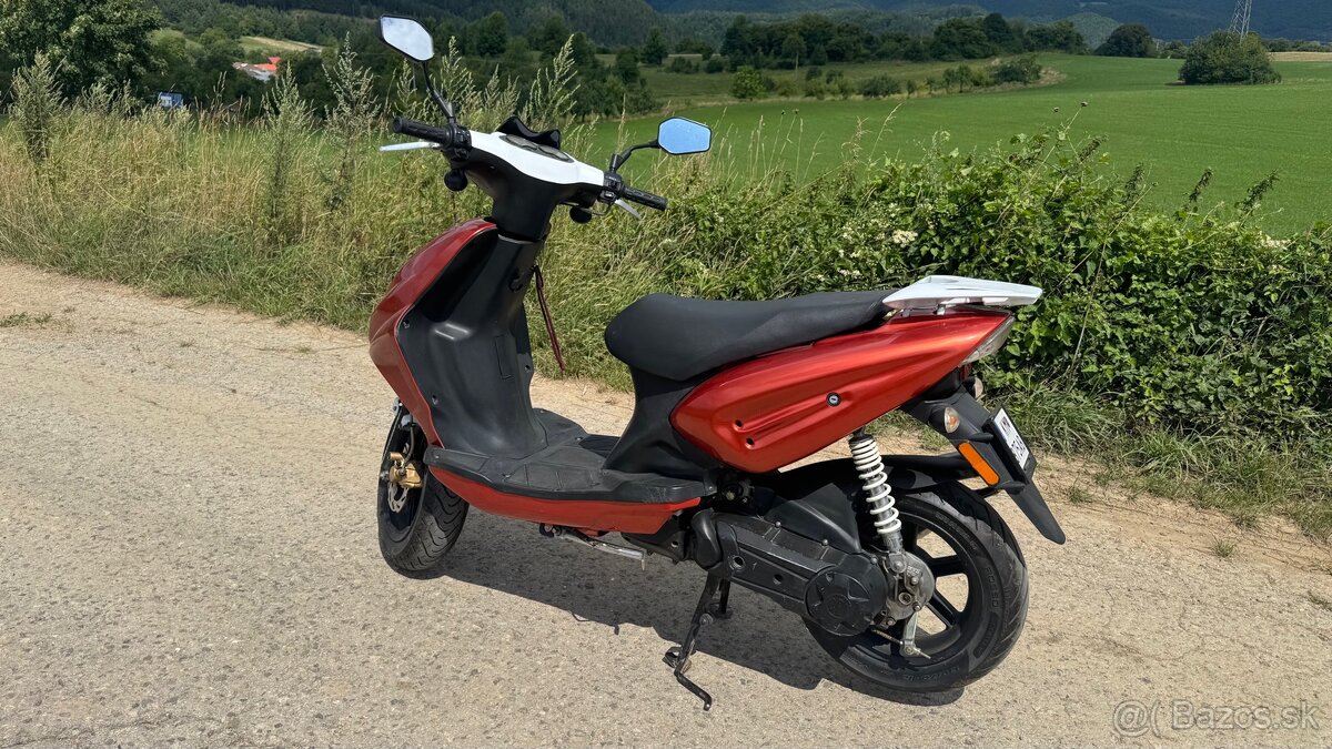 Skúter cpi 49cm3 - 7