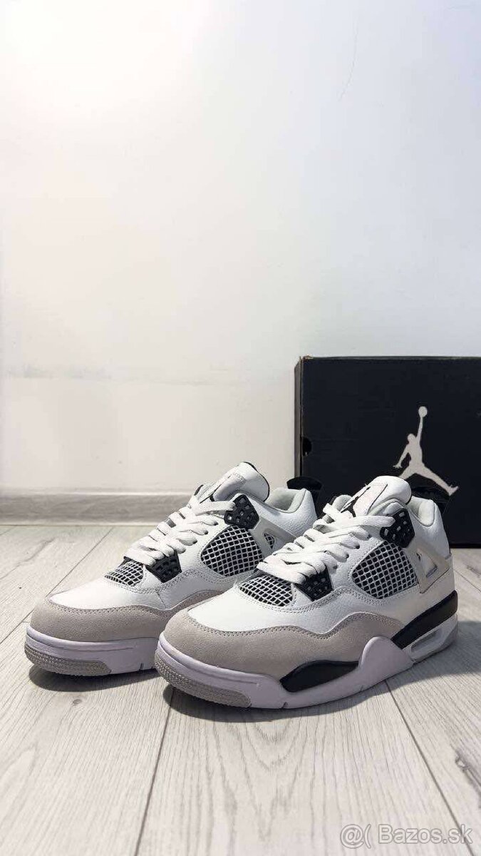 Jordan 4 - 7