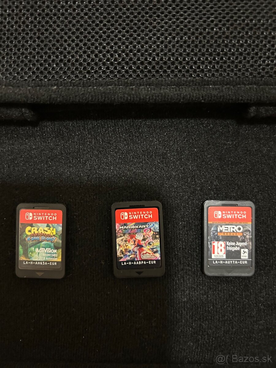 Predám Nintendo Switch Monster Hunter Edition s prísl. - 7