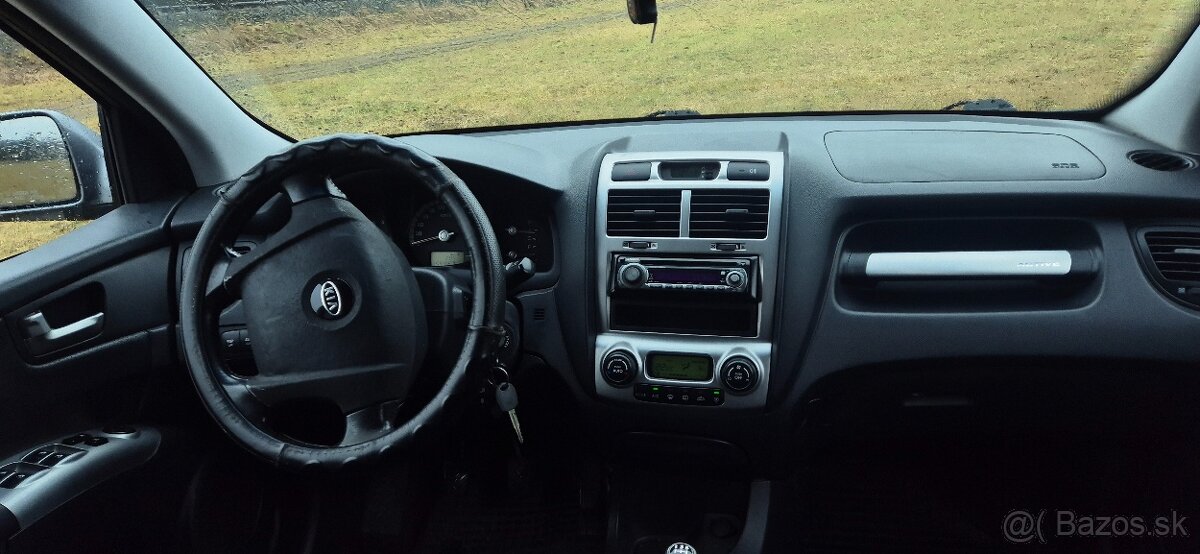 Predam Kia Sportage 2.0crdi 4x4 - 7