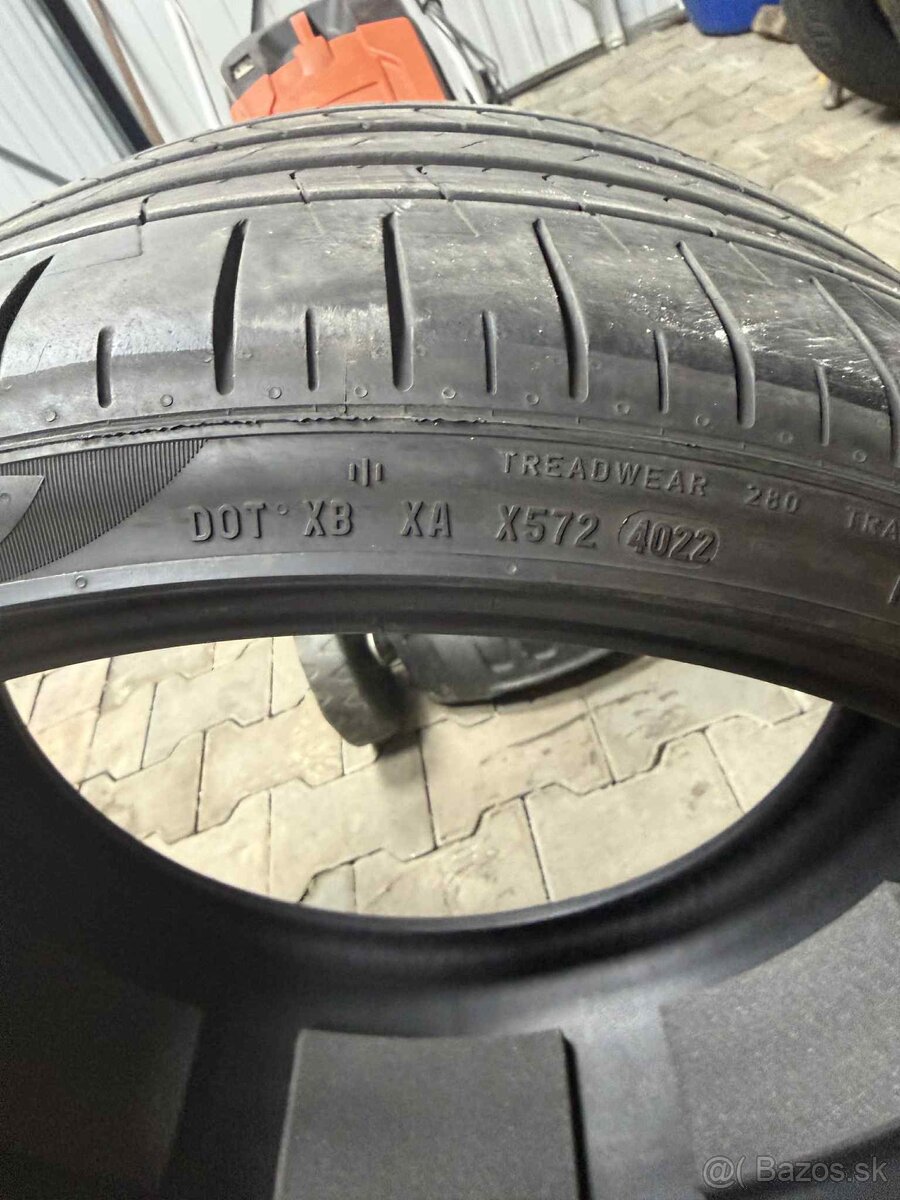 Pirelli PZero 285/30 ZR R22 - 7
