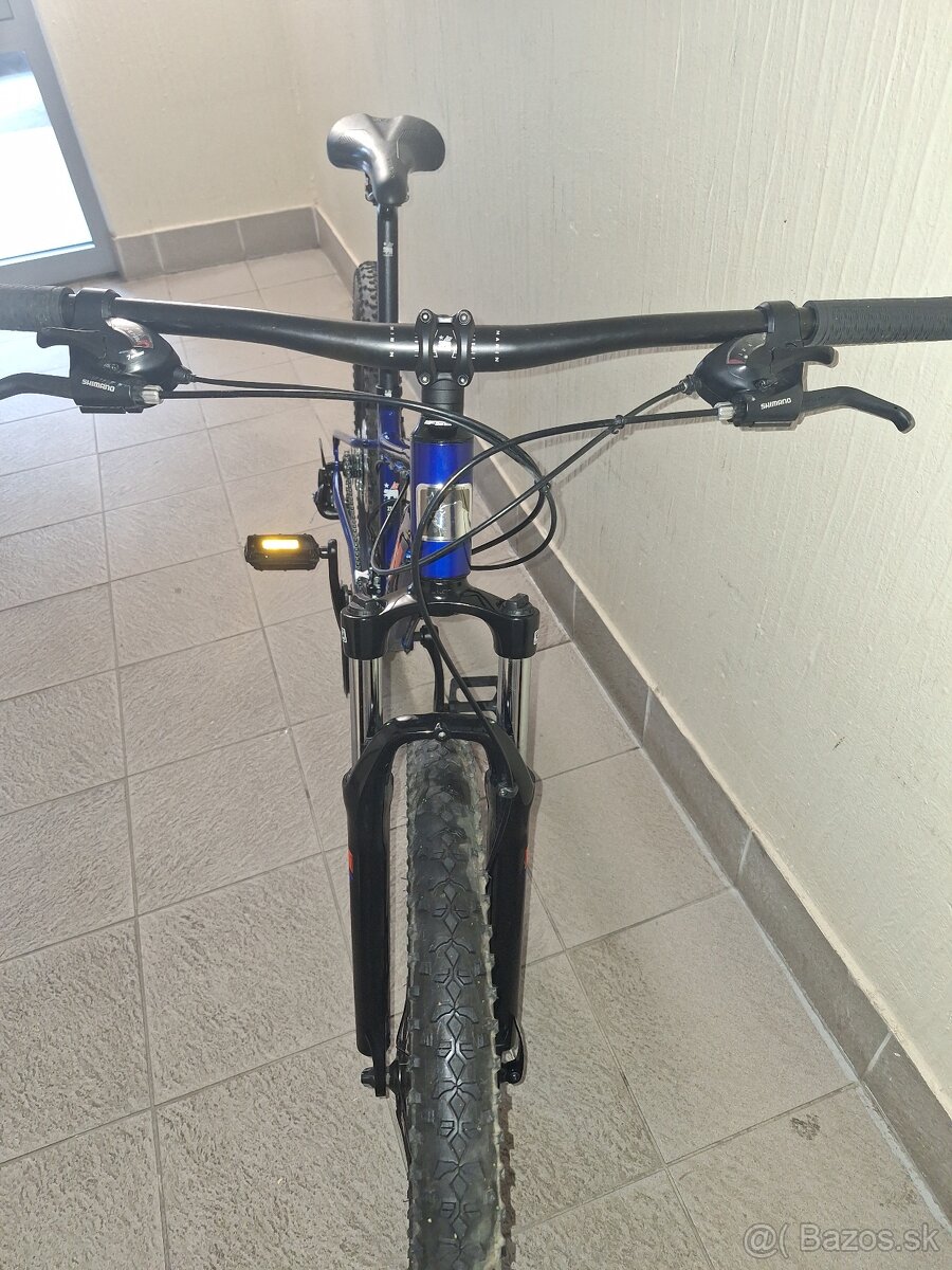 Predám horský bicykel 27 5 kola Marin Bolinas Ridge1 - 7