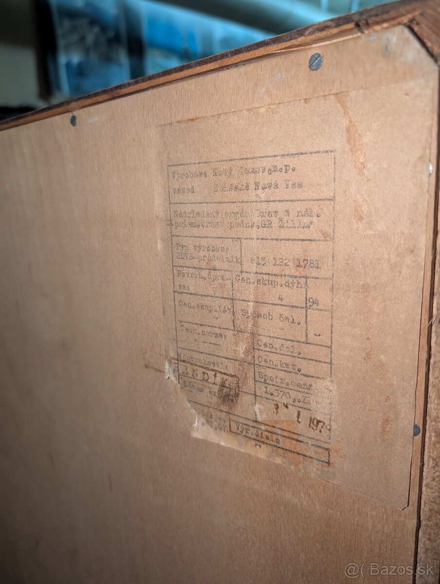 Skriňa Tatra nábytok Pravenec retro starožitnosť - 7