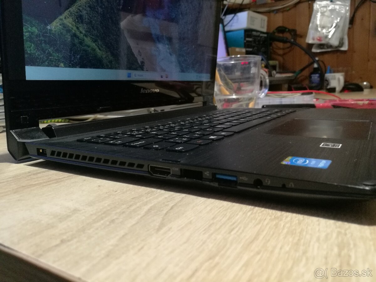 Lenovo Flex 14. Dotykový display. Intel 4-jadro. 256GB SSD. - 7