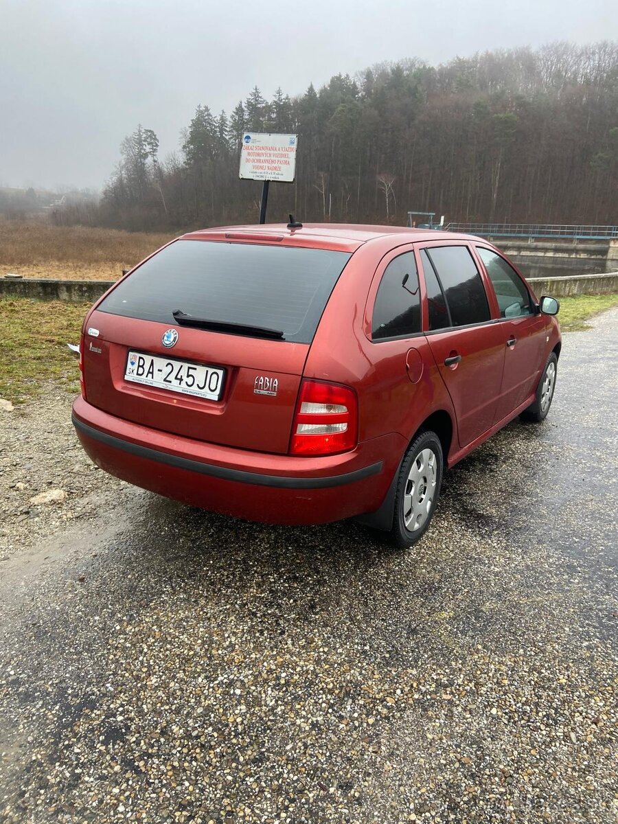 Škoda Fabia 1.4 MPI - 7