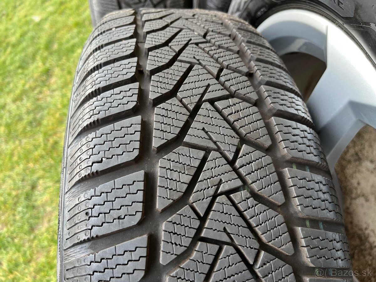 R16 skoro nová zimná sada 5x112 Audi Q2 - 7