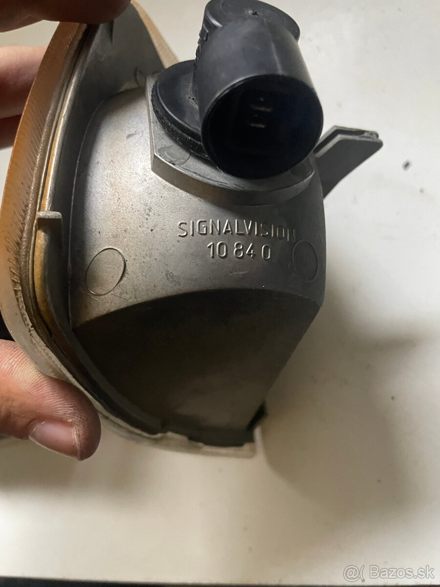 🚗 Predám predné smerovky / blikače – Peugeot 405 a 405S - 7