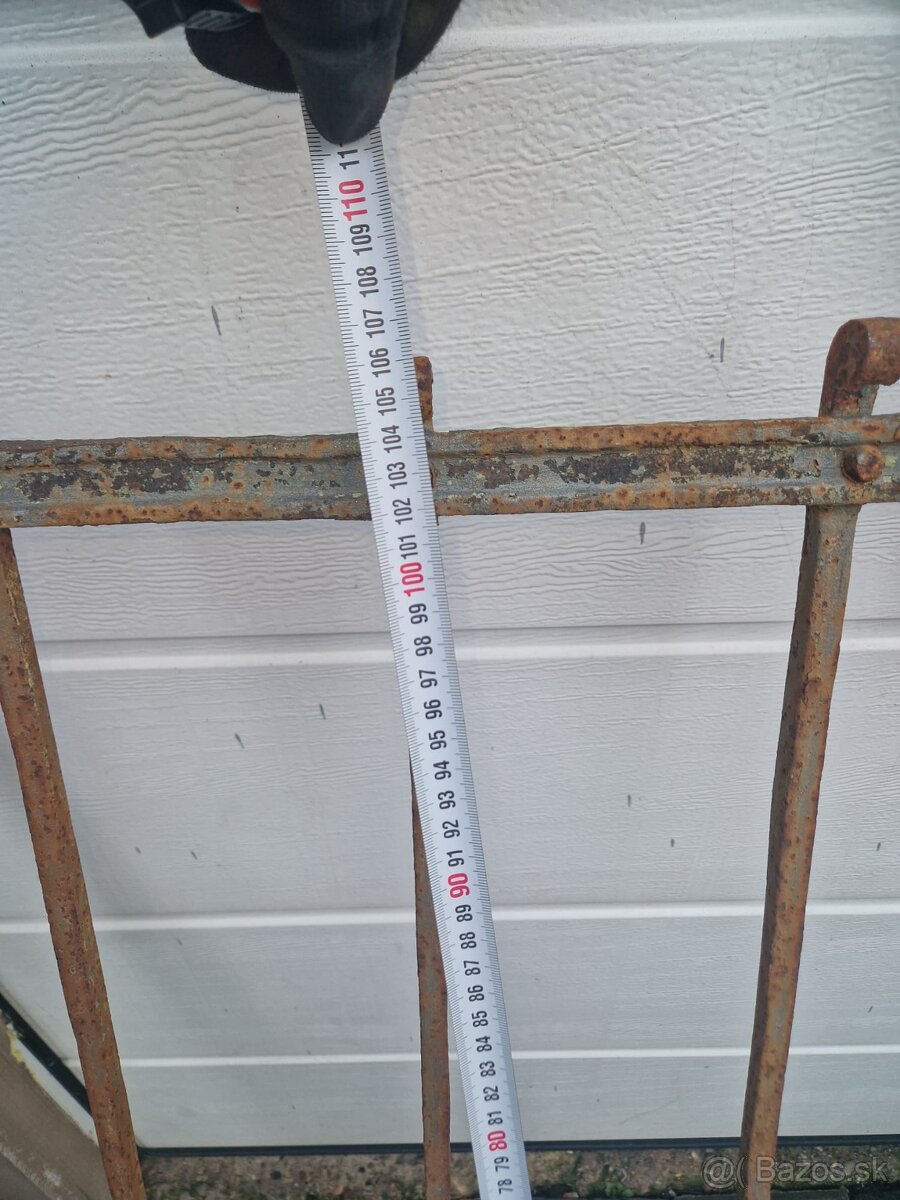 Staré kované okenné mreže (2 ks) - 7