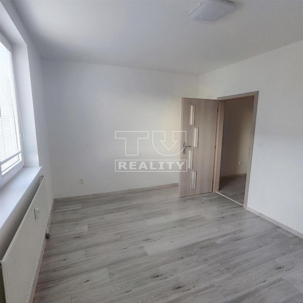 SLNEČNÝ 2i BYT NA SIHOTI, TRENČÍN - 7