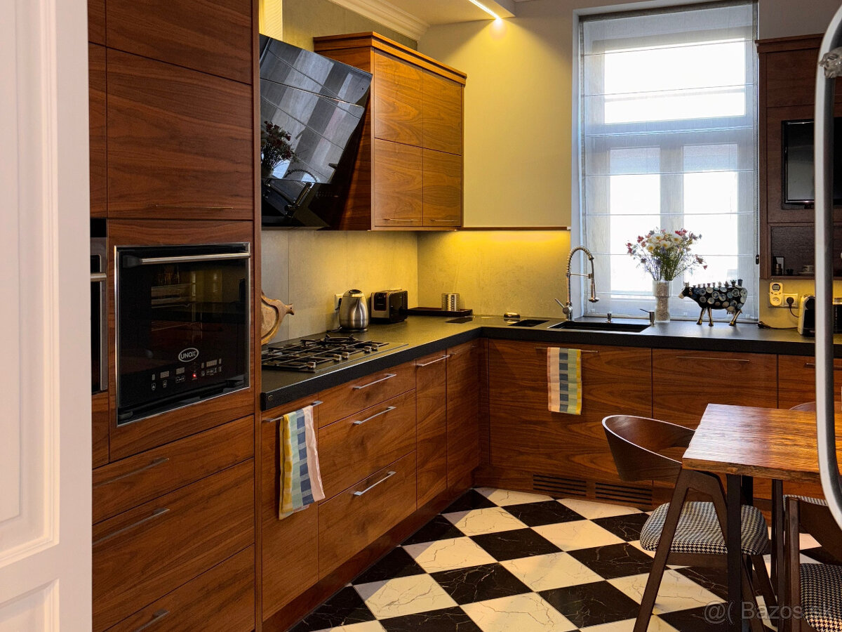 Nadštandardný 2-izbový byt v centre mesta - 7