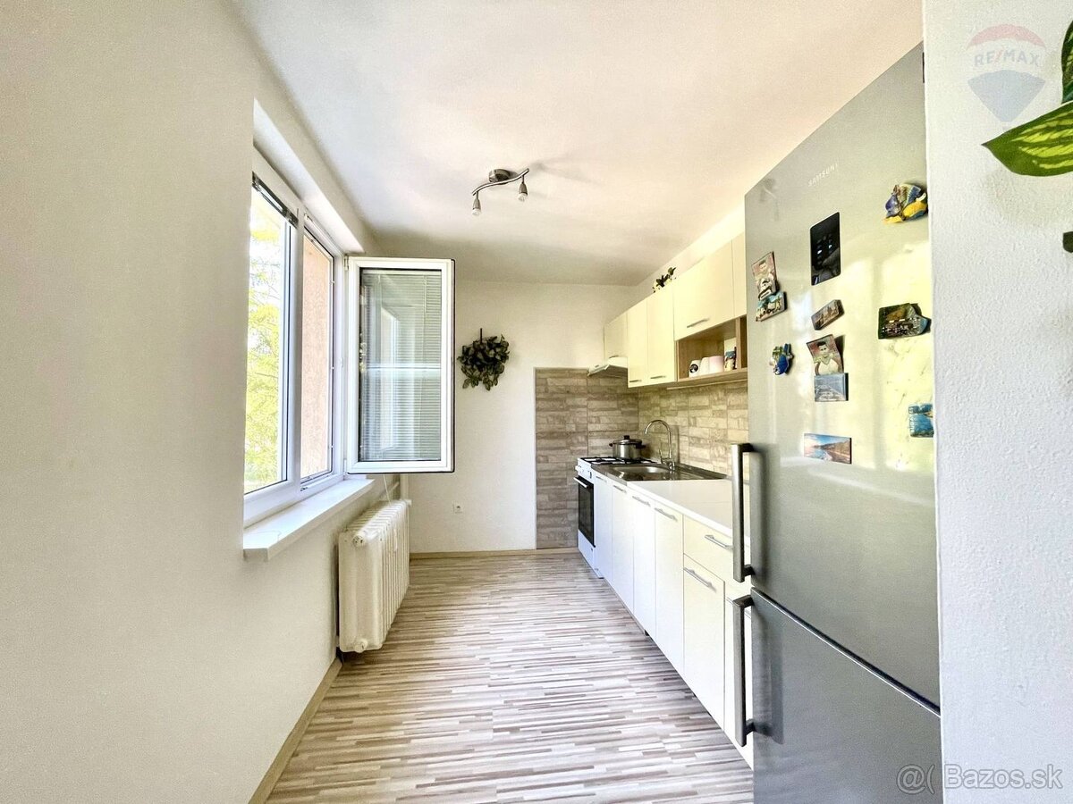 Na predaj:3-izbový byt po rekonštrukcii v širšom centre Brez - 7