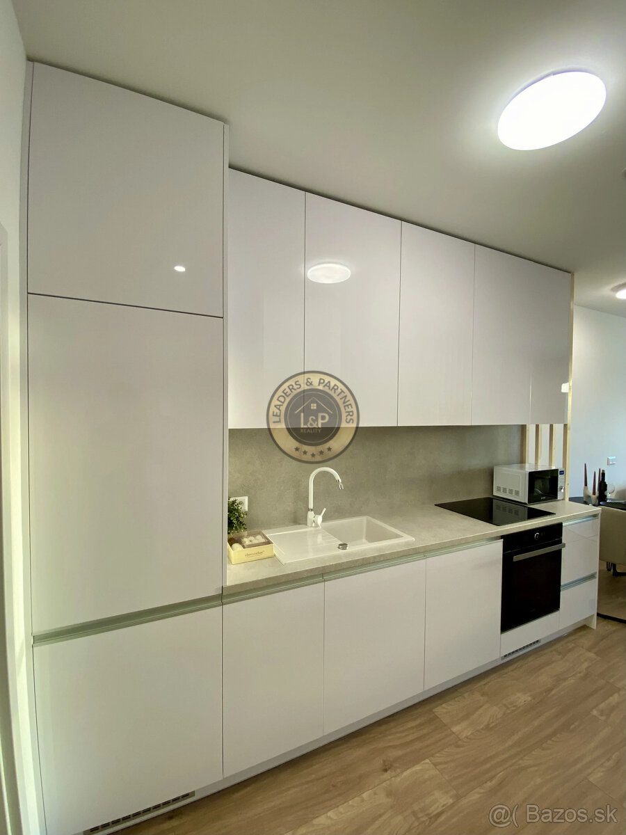 Nový 1-izb. byt s výhľadom na prenájom | ROŽŇAVSKÁ, BA III - 7