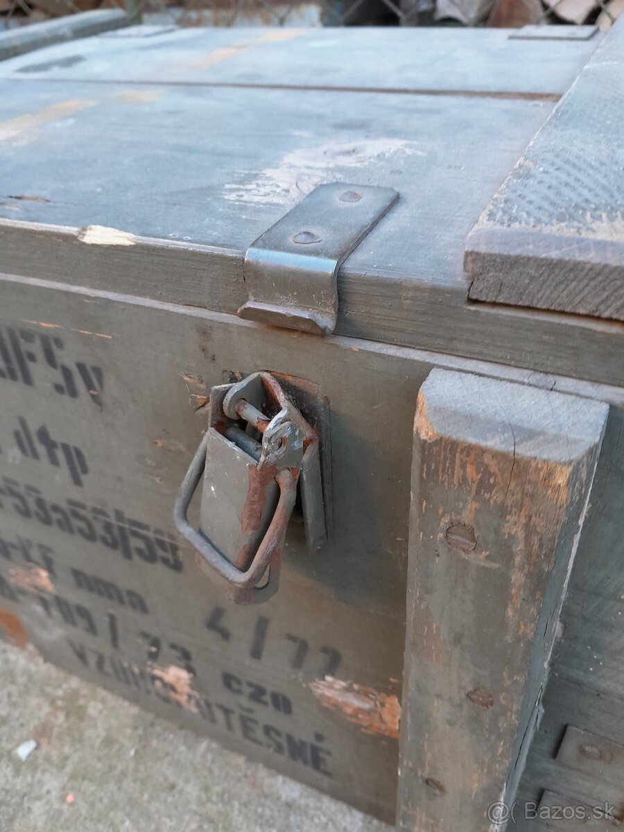 Predám vojenskú bedňu, debnu - 7