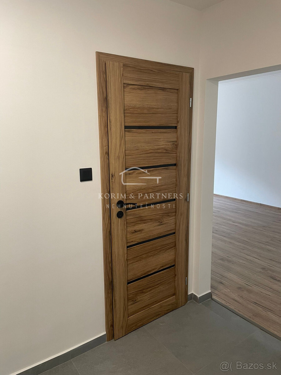 Elegantný, novučičký 3 izbový byt v tichej ulici v Komárne - 7