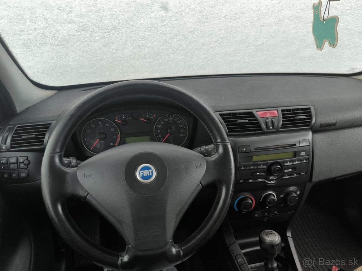 Predám Fiat Stilo 1.6 - 7