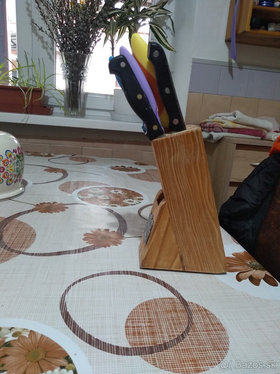 Potreby do kuchyne. - 7