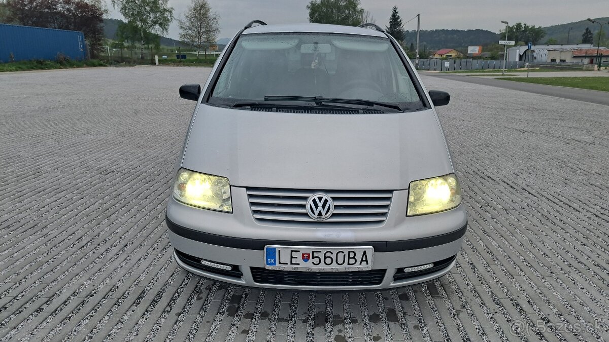 VW Sharan 1,9 TDi 85kW - 7