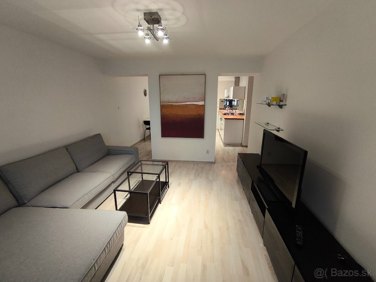 Prenájom 2 izb. byt Za Ferenitkou Nitra - 7