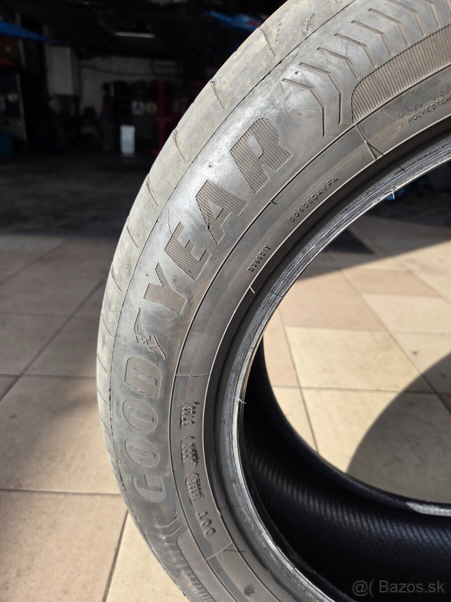 Goodyear EfficientGrip Performance 215/55 R17 94V - 7