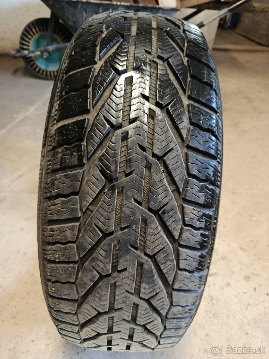 Zimné gumy 205/55 R16 - 7