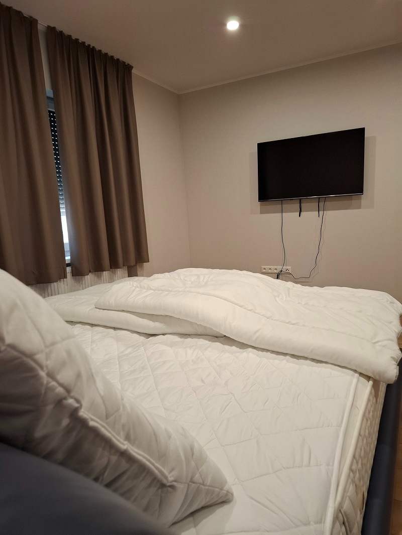 Prenájom 1-izbového bytu s parkovaním - 7