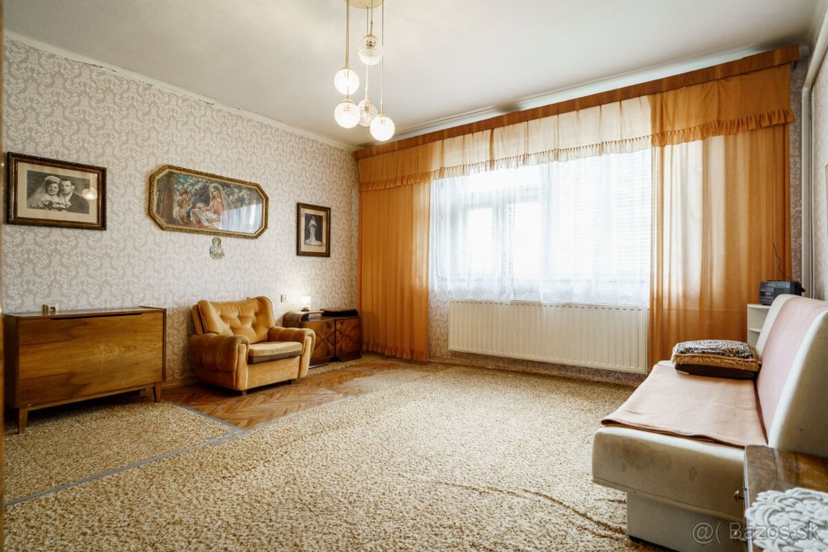 EXKLUZÍVNE na predaj rodinný dom v obci Kovarce, okres TO - 7