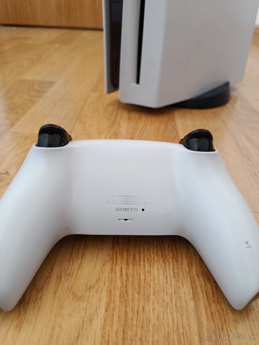 Predám PlayStation 5 + hry + príslušenstvo - 7