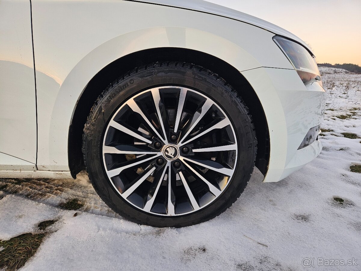 PREDAM SKODA SUPERB 2019 4X4 DSQ - 7