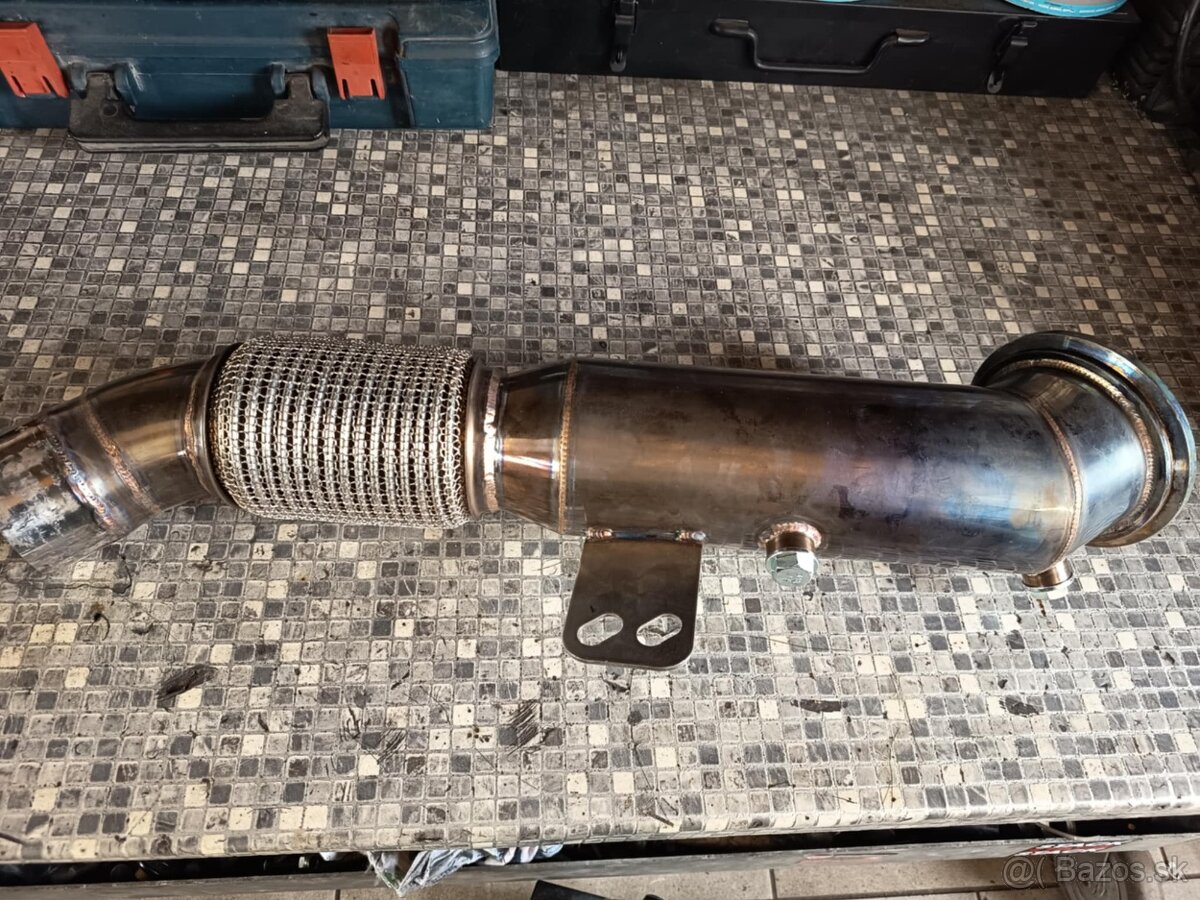 Downpipe BMW G30 G31 540i - 7