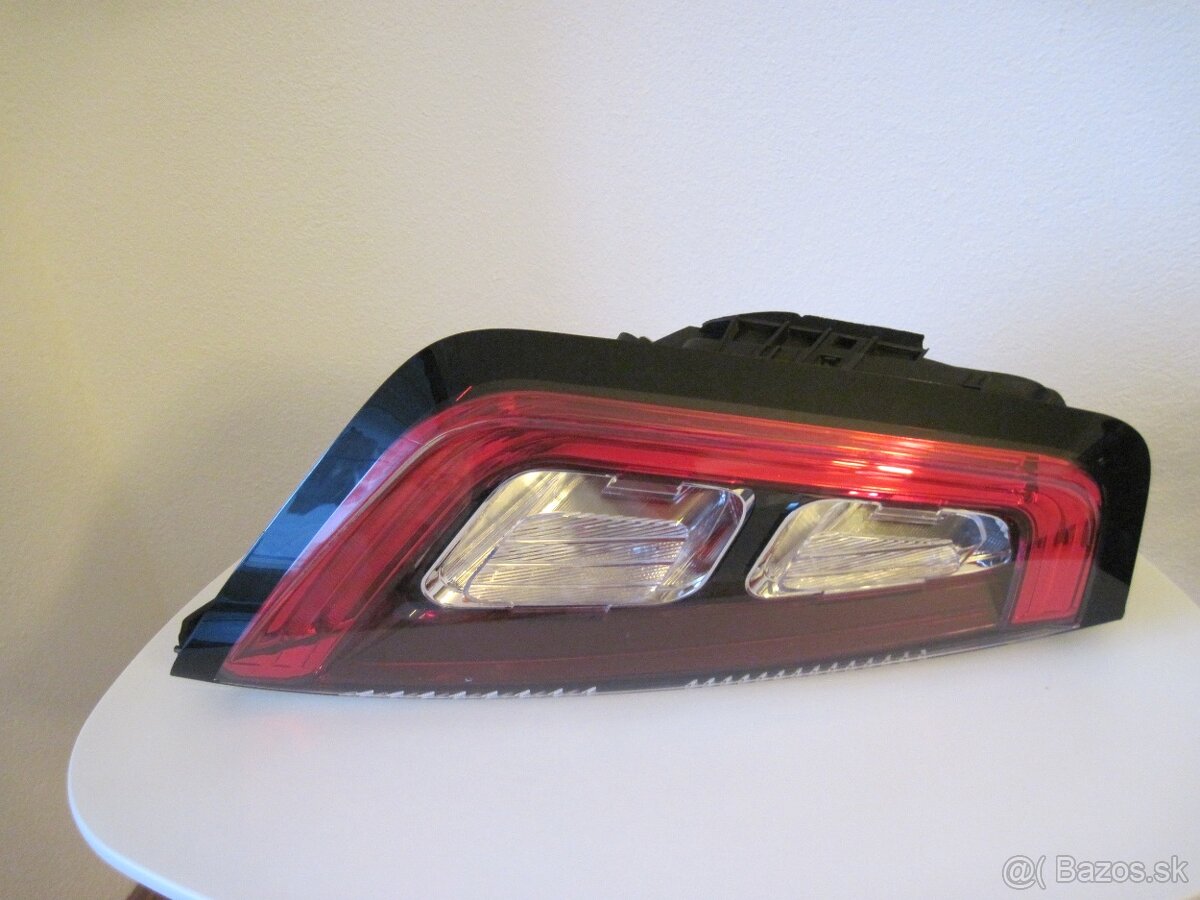 ľavé zadné svetlo - 7