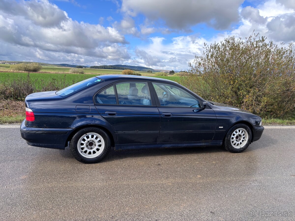BMW 523iA E39 - 7