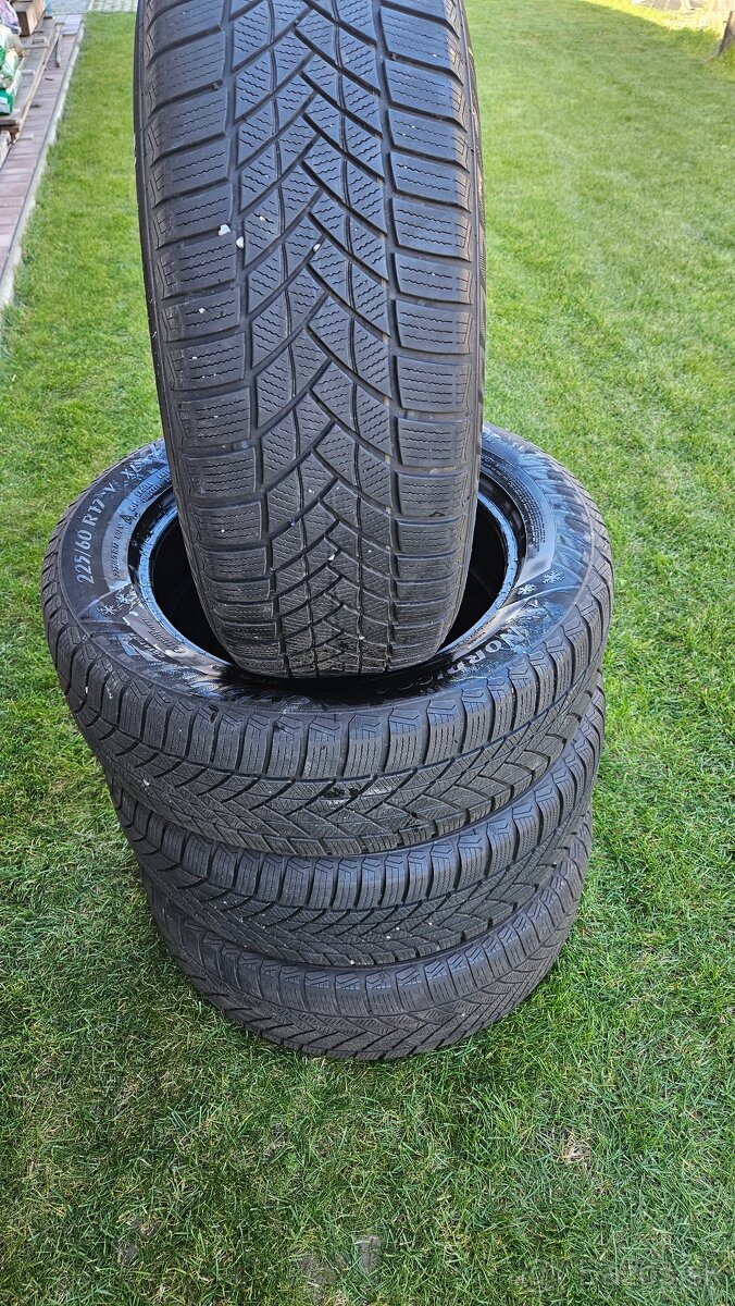 Predam pneu 225/60r17 - 7