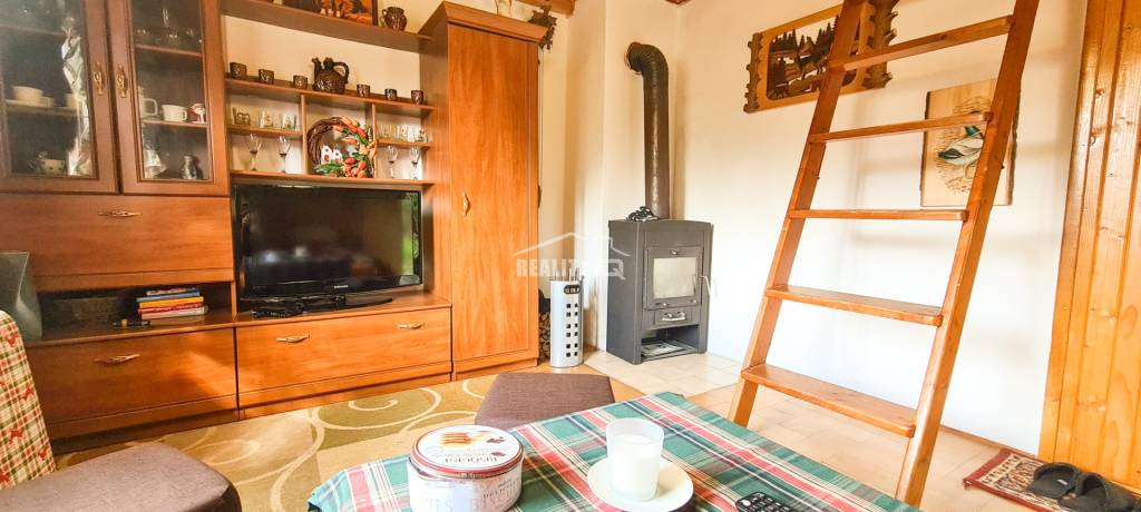 Predaj chatky v oblasti Hýrov 3 - Mojšová Lúčka - 7