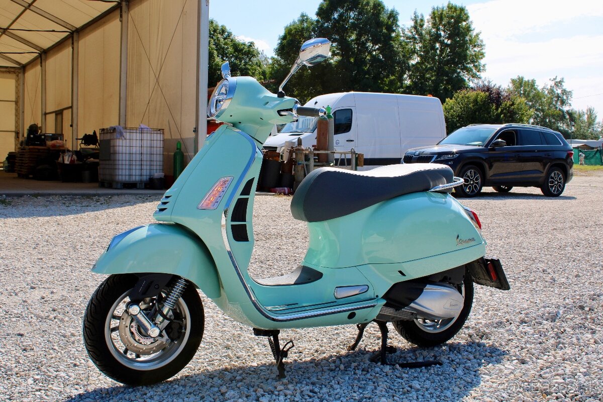Vespa 300 GTS - 7