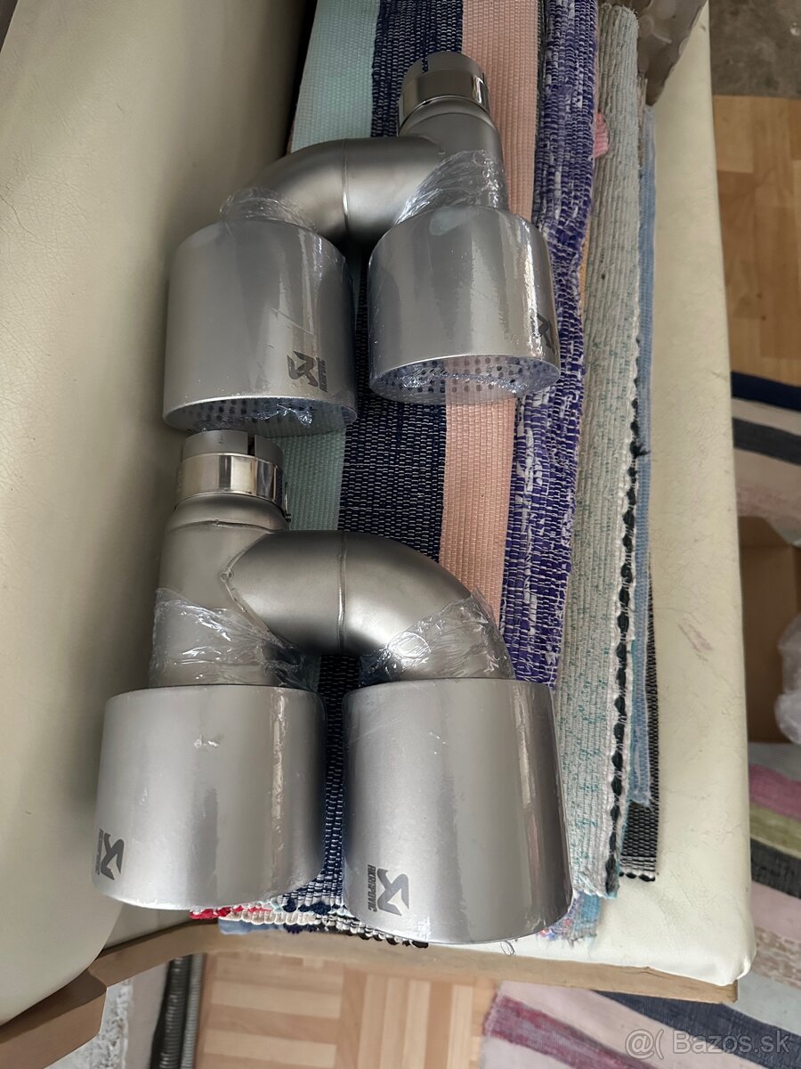 Koncovky výfuku golf 7 R Variant - 7