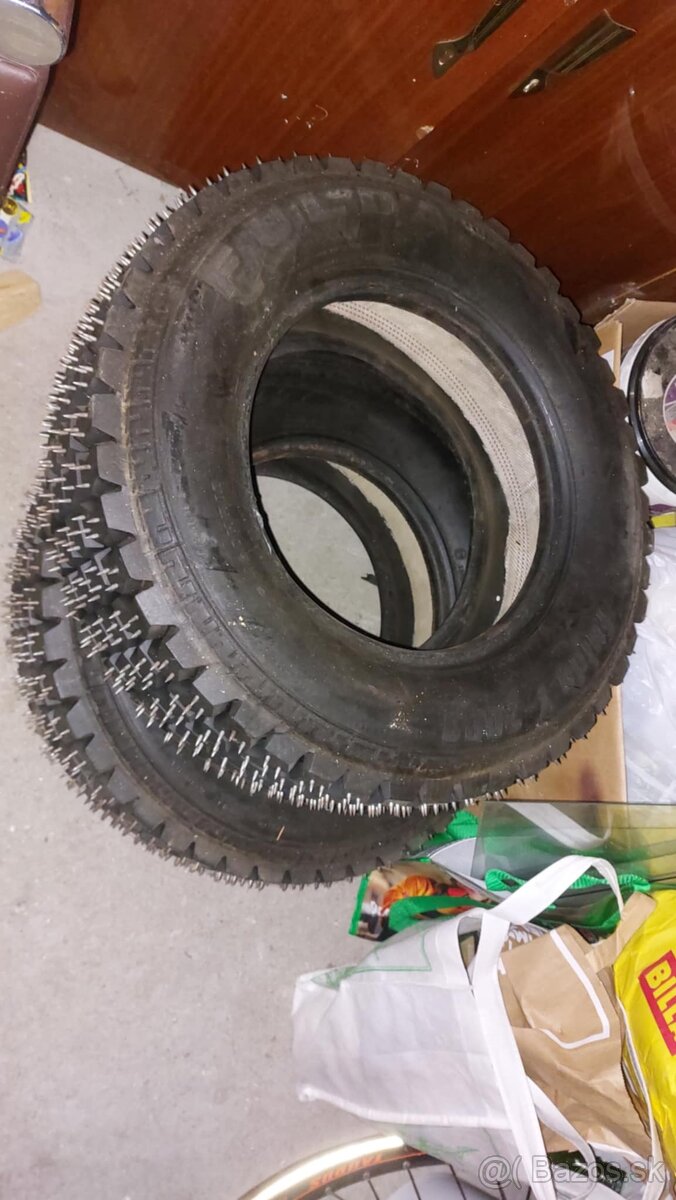 Zimne pneu 205/60 r13 špice,hroty, - 7