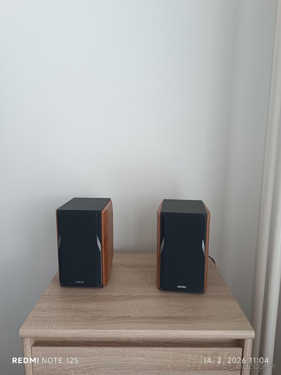 bluetooth sluchadla Denon , reproduktory bluetooth Edifier - 7