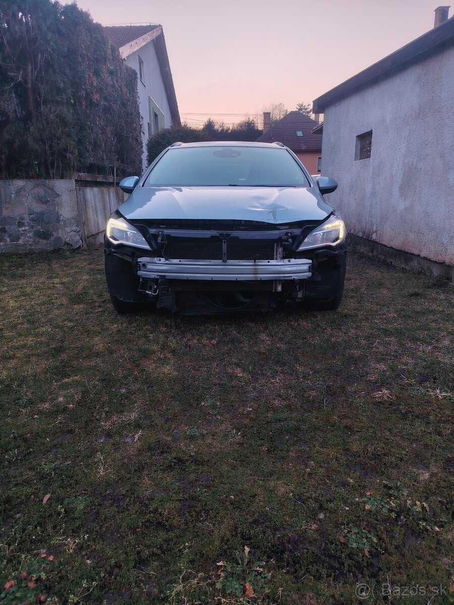 Svetlá Opel Astra K - 7