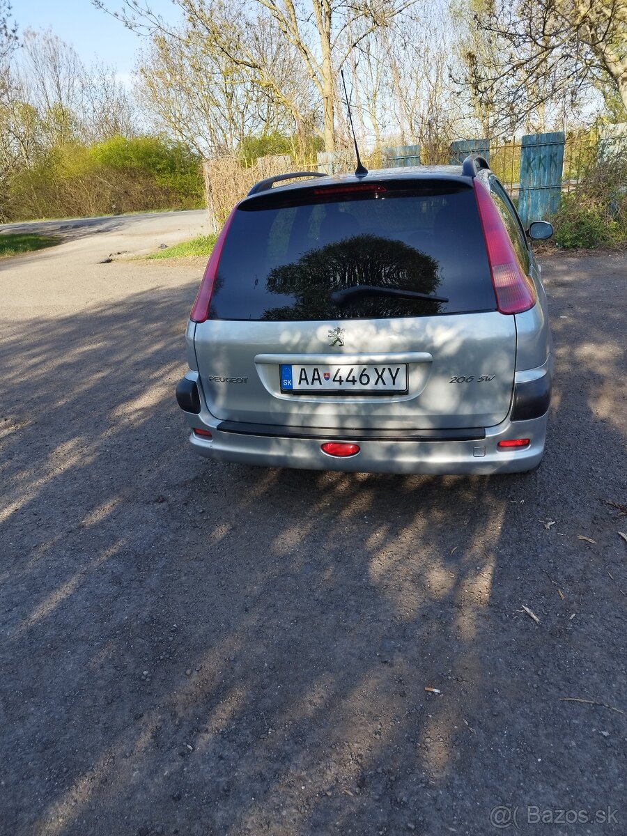 206 Peugeot - 7