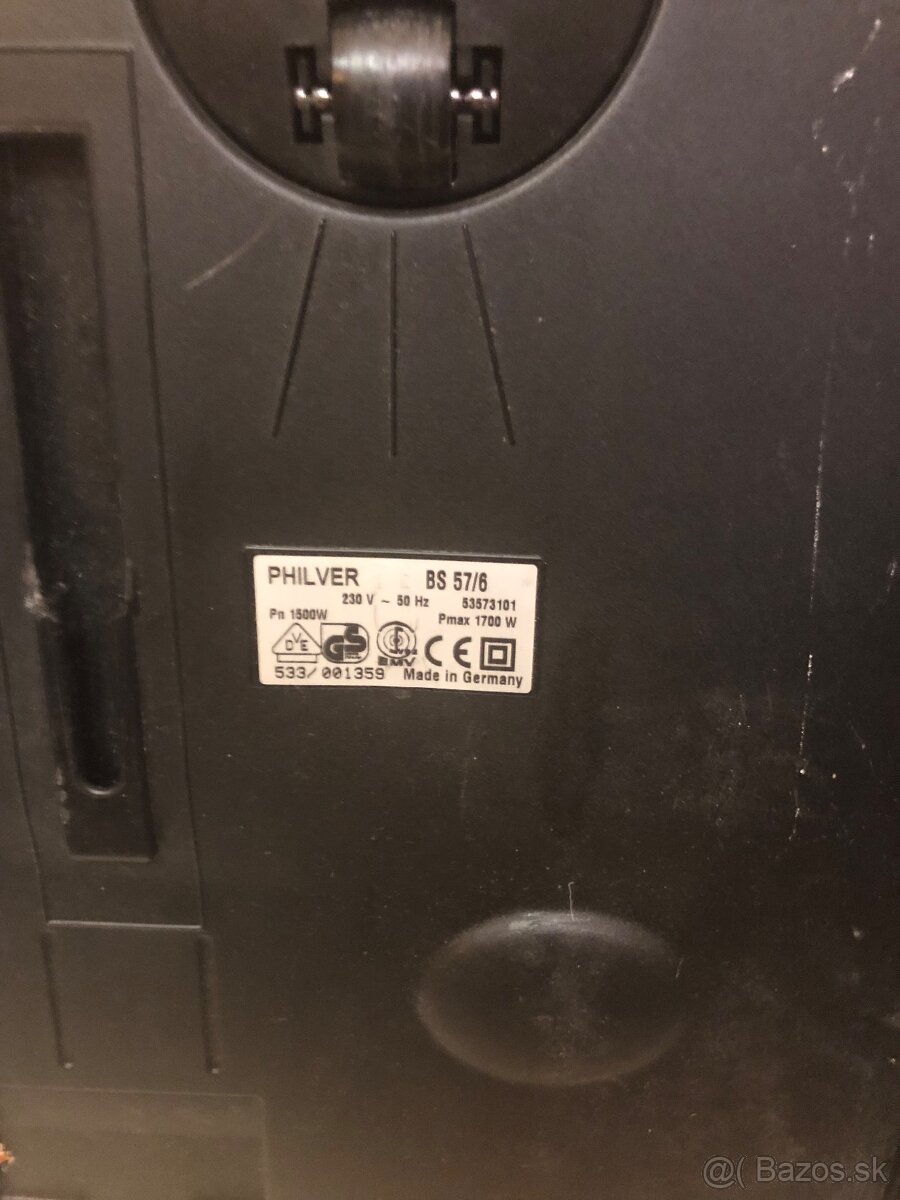 Predám tieto 3 ks kompletné funkčné a výkonné vysávače - 7