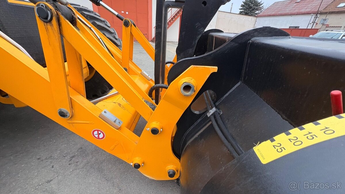 Prodám JCB 4CX PRO - 7