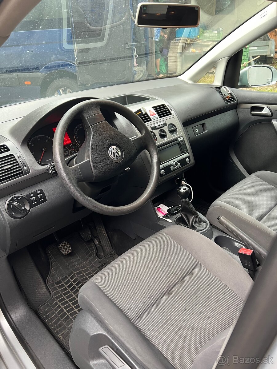 Predam Volkswagen Touran - 7