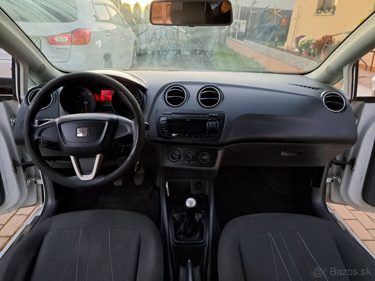 Seat Ibiza 1.4 benzín 63KW - 7