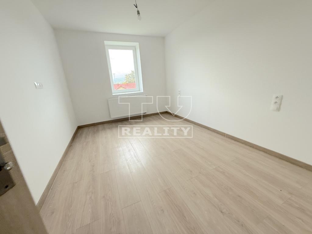 NOVOSTAVBA 2 IZBOVÝ BYT, VLASTNÉ KÚRENIE, PARKOVACIE... - 7