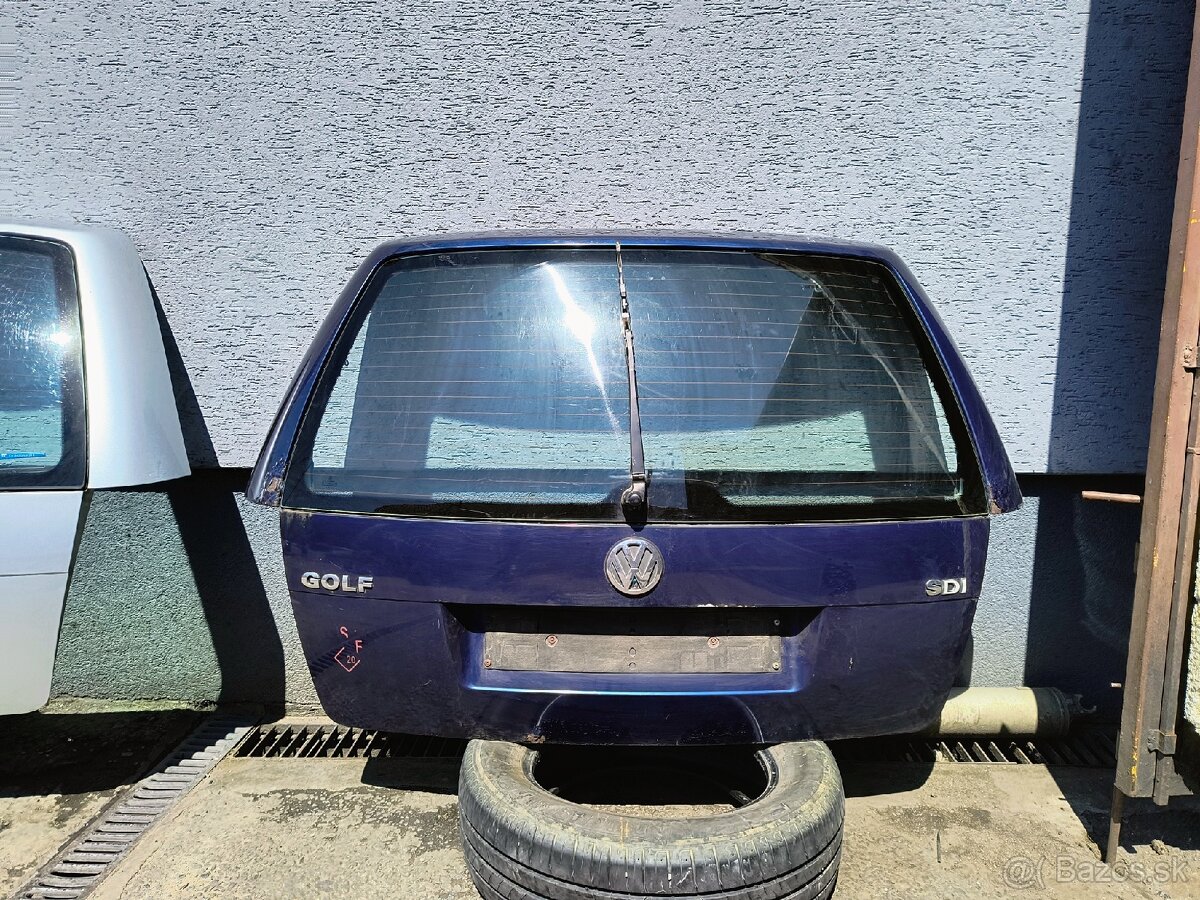 Predám kufrove dvere škoda vw - 7