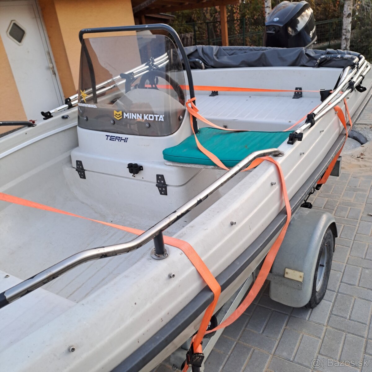 Motorový čln TERHI 410 - 7