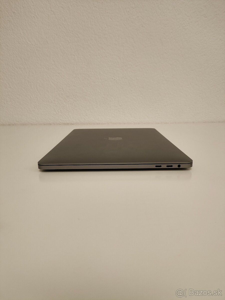 MacBook Pro 2018 A1989 i7 | 16GB | 256GB - 7