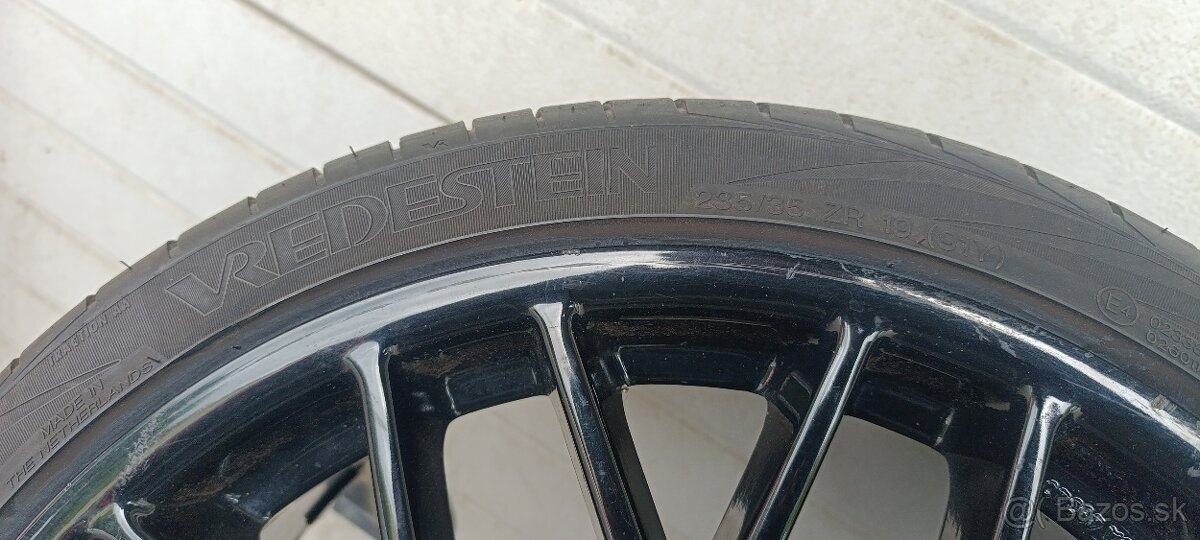 5x114,3 235/35ZR19 - 7