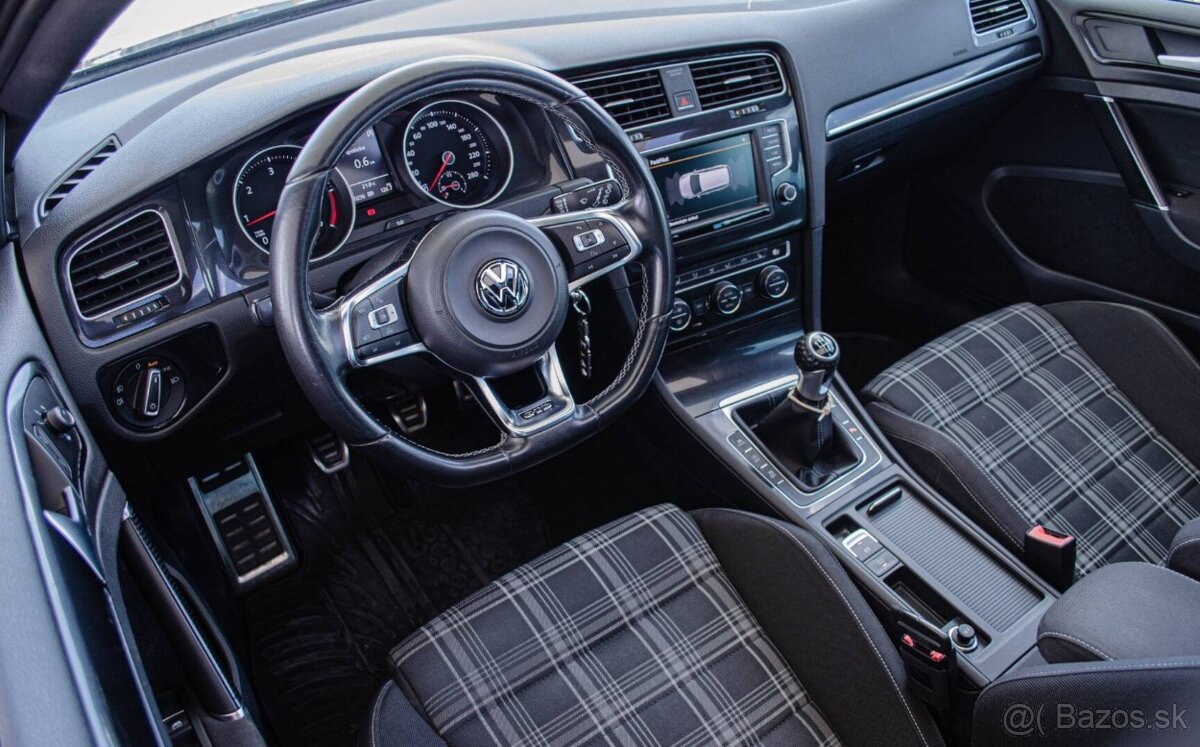 Volkswagen Golf GTD Combi - 7